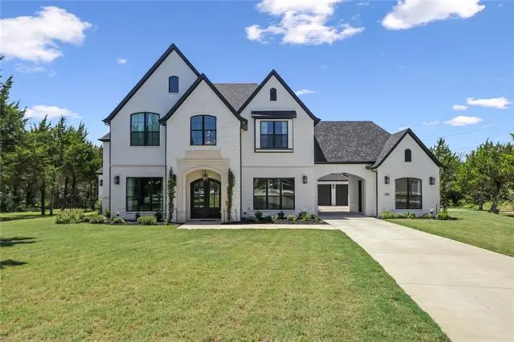306 Terrace Lane, Cedar Hill