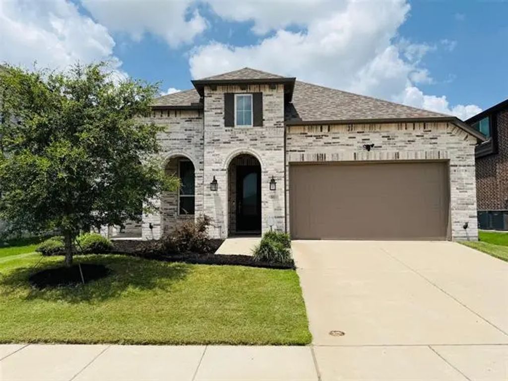 801 Pemberton Drive, Anna