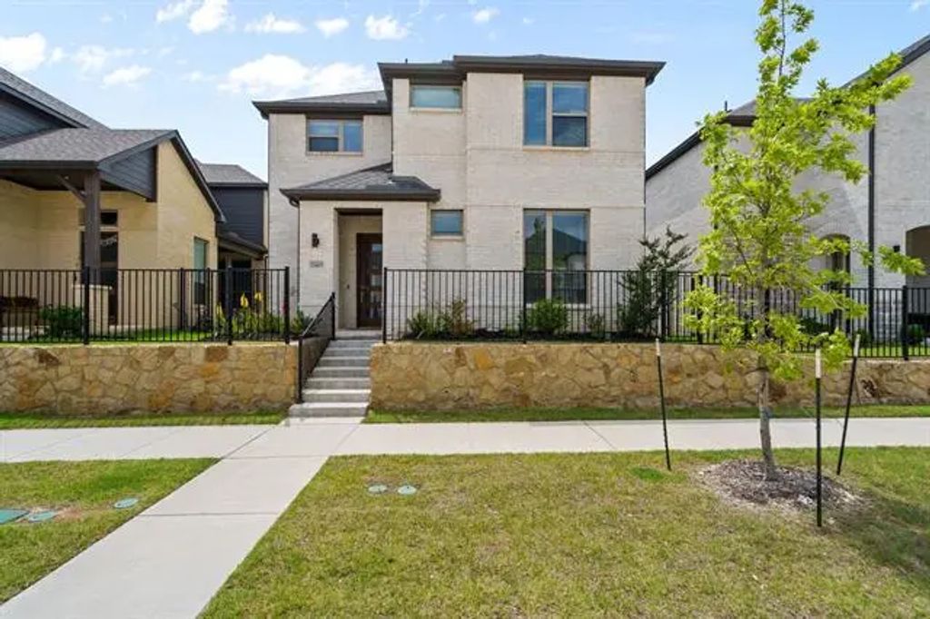 11415 Four Roses Trail, Frisco