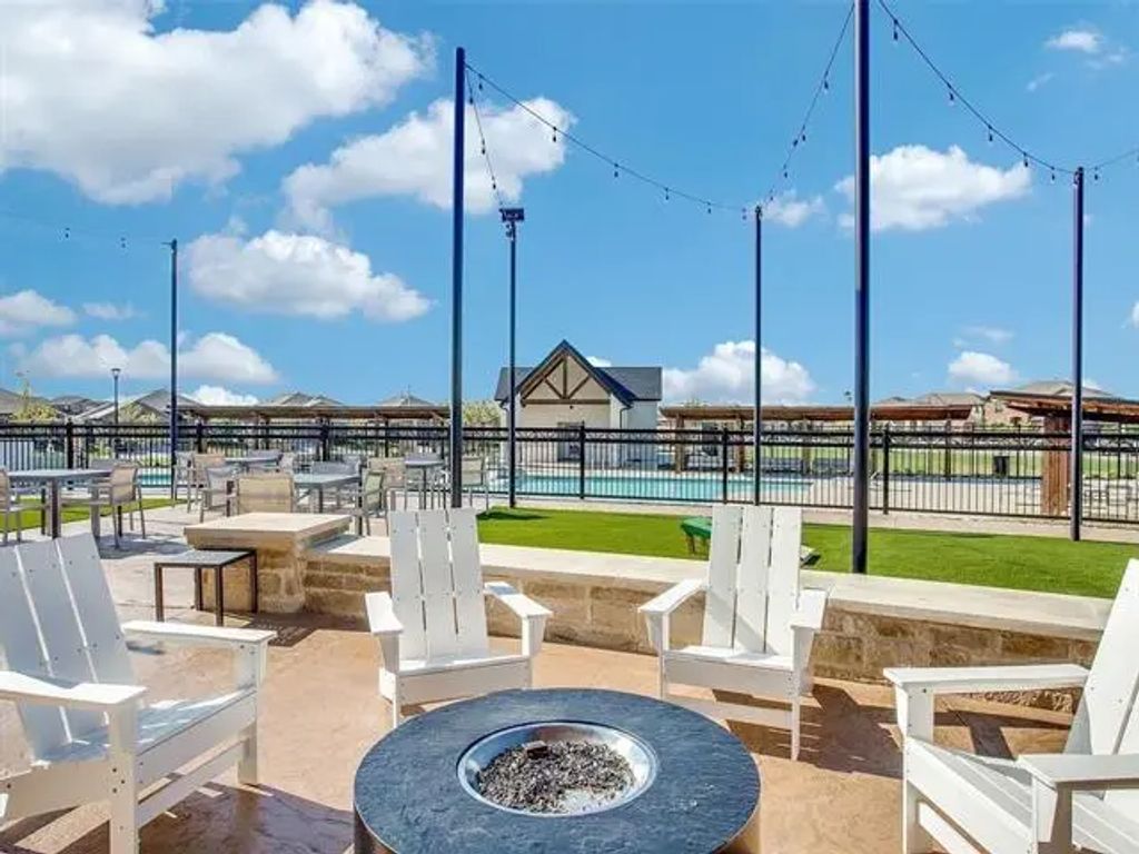1016 Croxley Way, Fort Worth