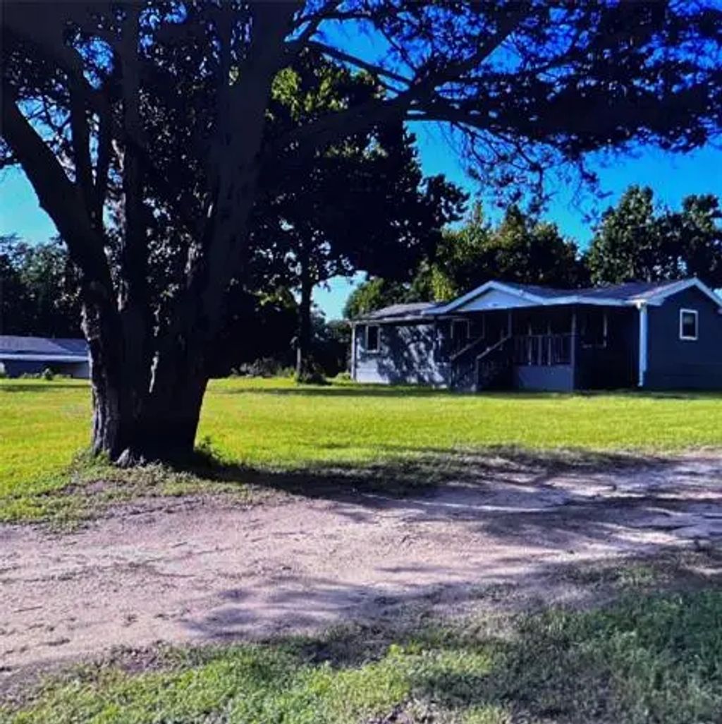 301 Vz County Road 2122, Canton
