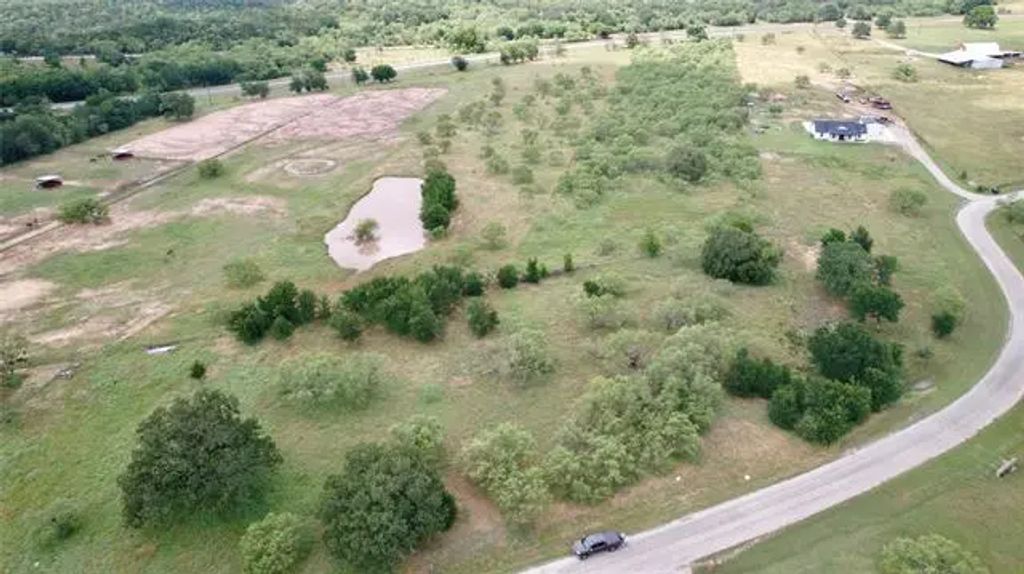 170 Brazos West Drive, Mineral Wells