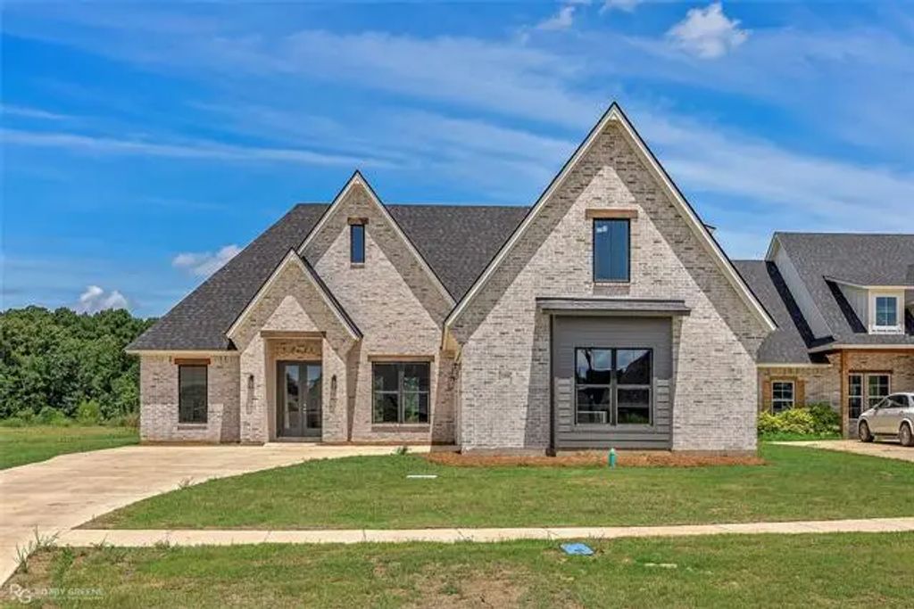 39 Turtle Creek Drive, Benton