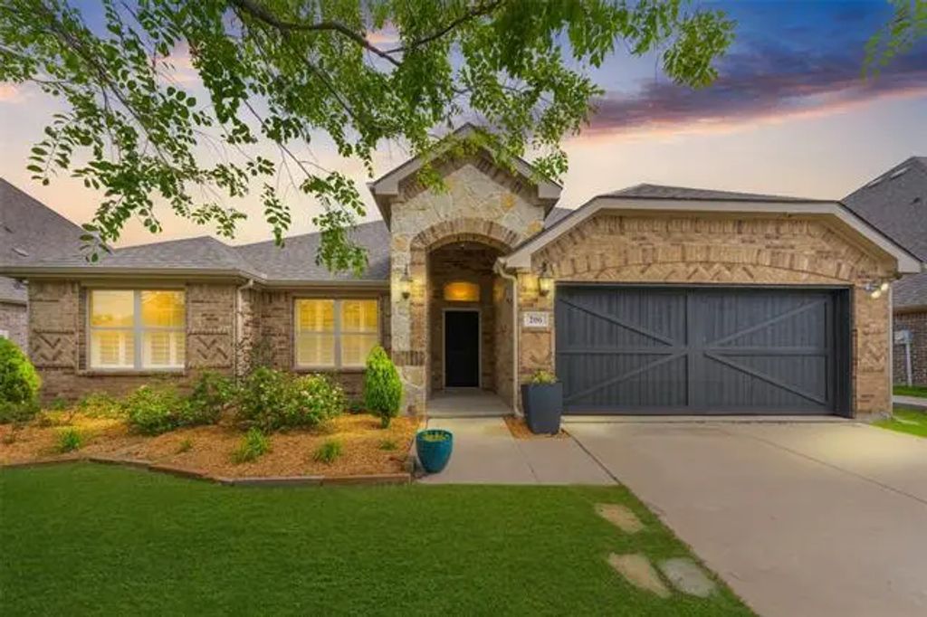 206 Covington Drive, Wylie