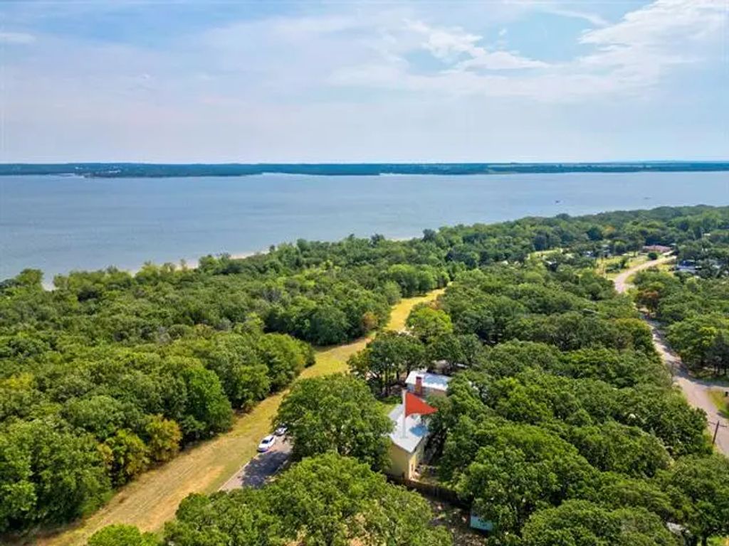 840 Lake, Gordonville