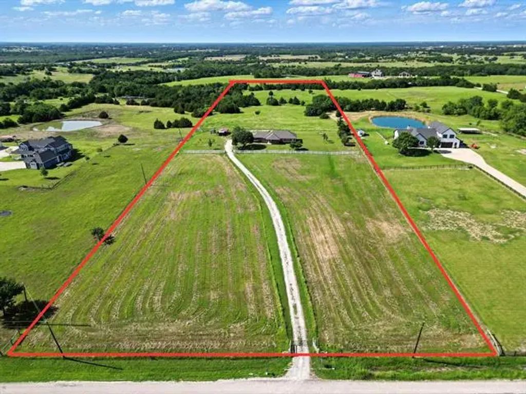 15829 County Road 616, Farmersville