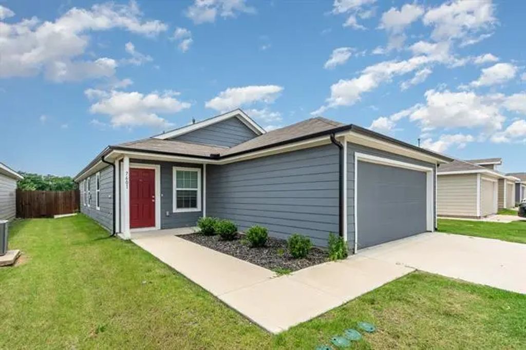 7601 Bluebell Lane, McKinney