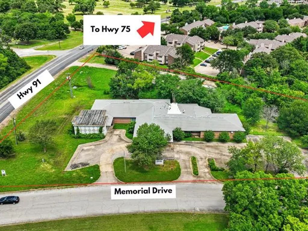 1331 Memorial Drive, Denison