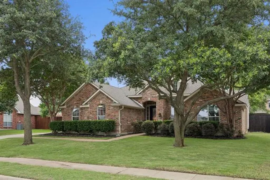 945 Brentwood Drive, Murphy