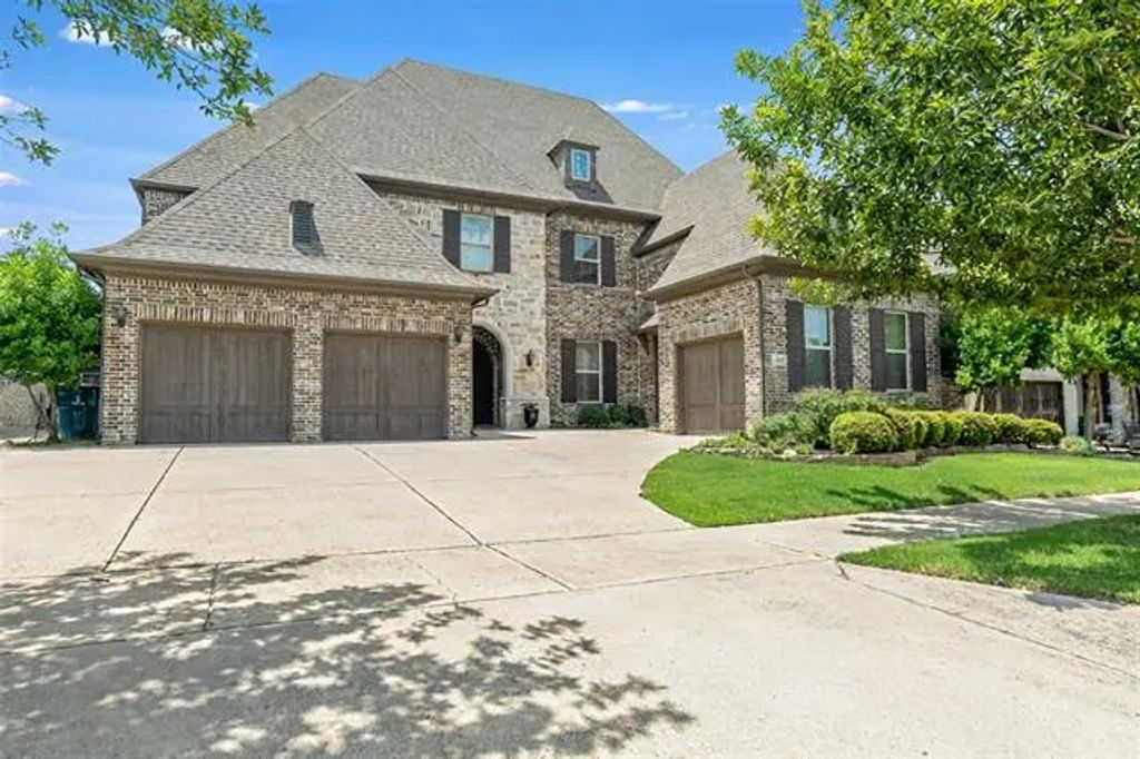 8051 Harliquin Court, Frisco