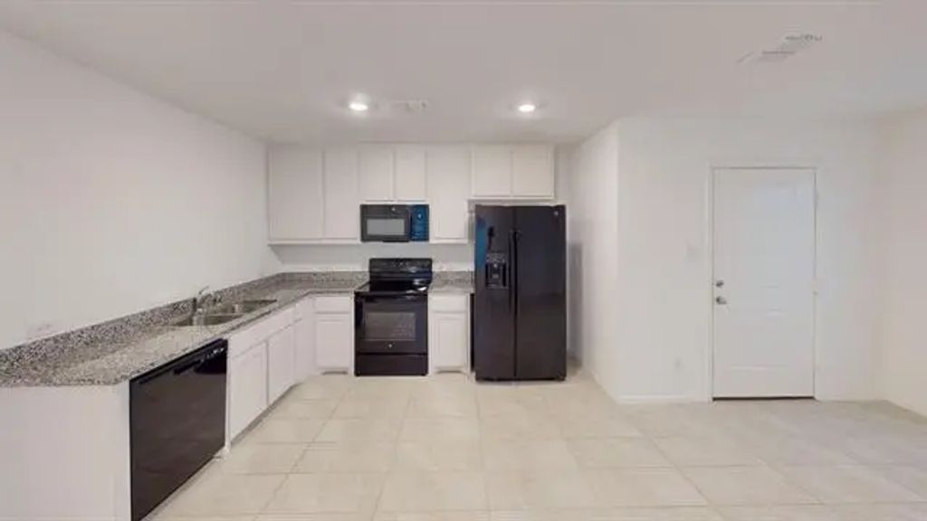 204 Thresher Lane, Princeton