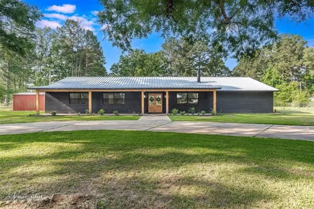 440 Mohican Lane, Shreveport
