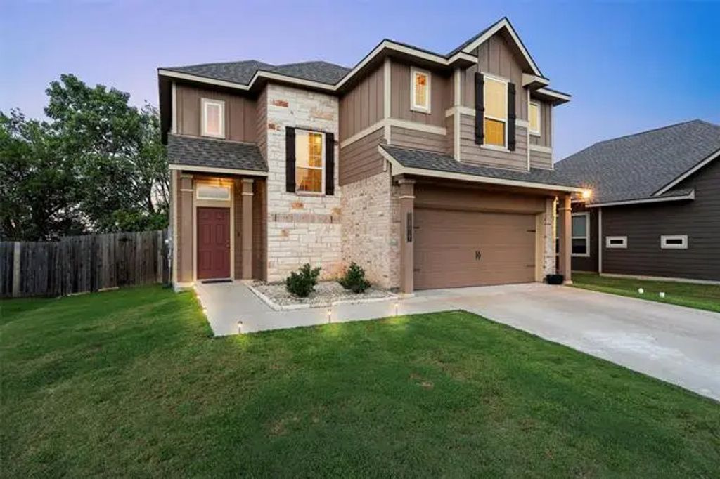 10517 Arabella Lane, Waco