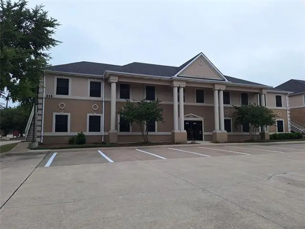 315 S Jupiter Road 105, Allen