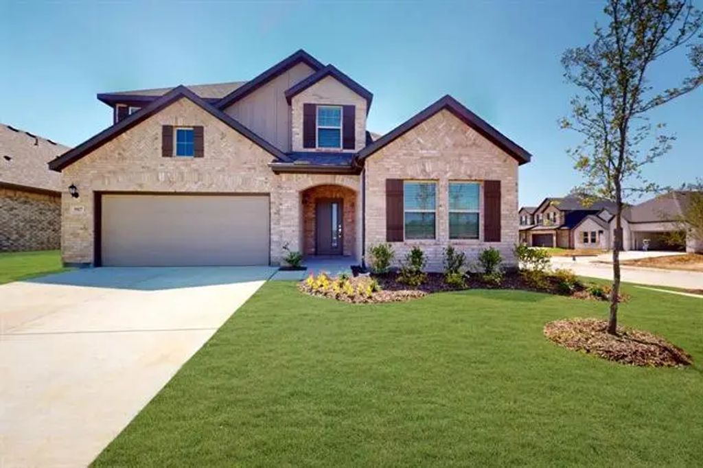 3917 Yarrow Drive, Argyle