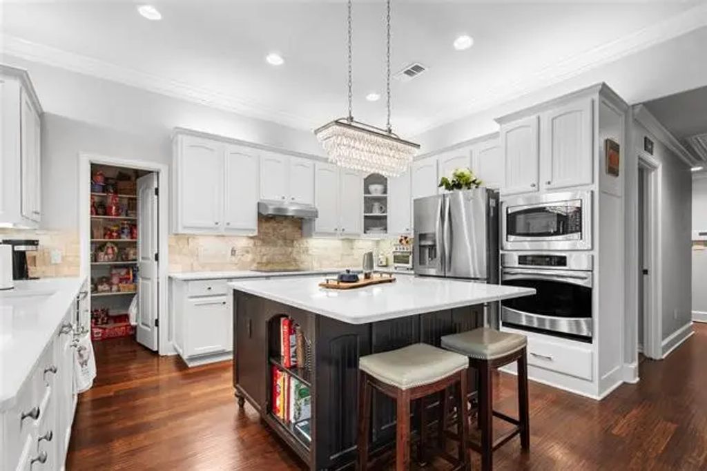 3042 Preston Club Drive, Sherman