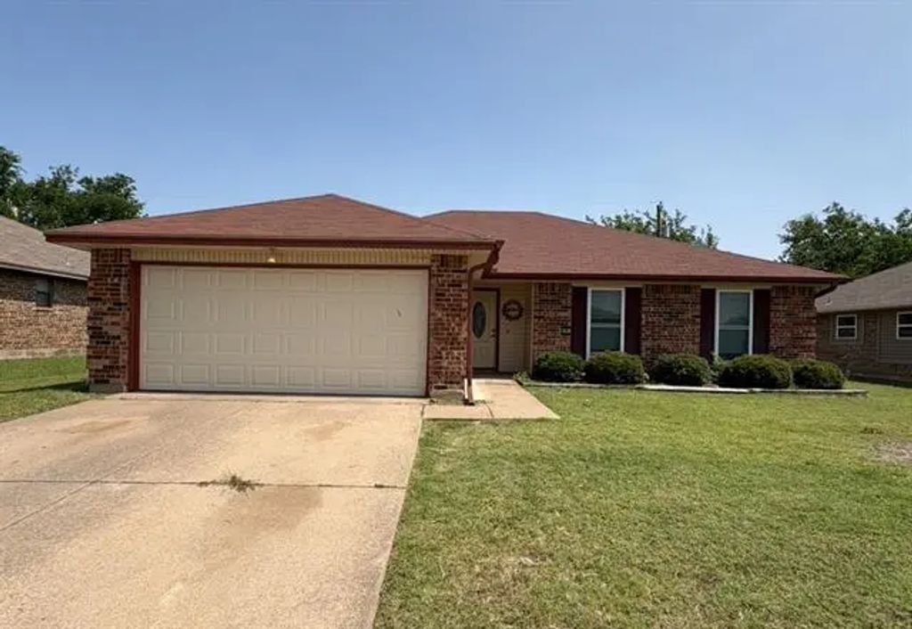 828 Richards Drive, Cedar Hill
