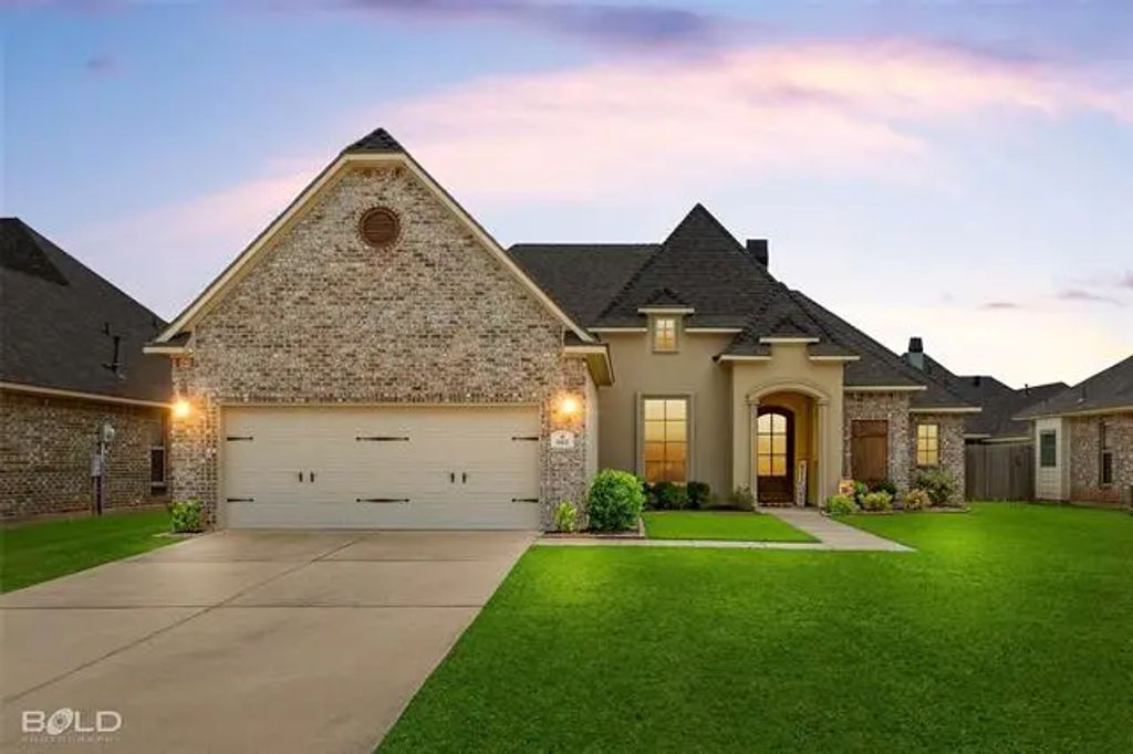 502 Hempstead Circle, Benton
