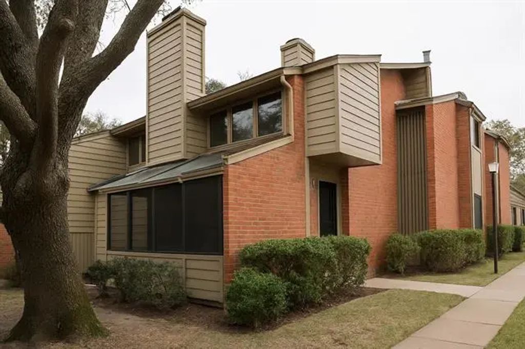 9254 Forest Lane 304, Dallas