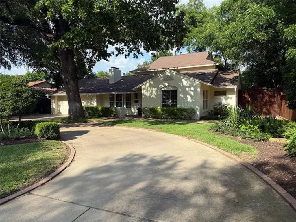 104 Crestwood Drive, Fort Worth