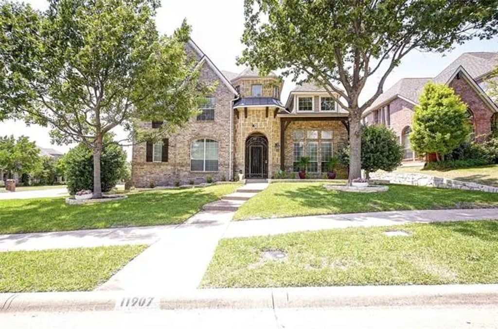 11907 Salisbury Drive, Frisco