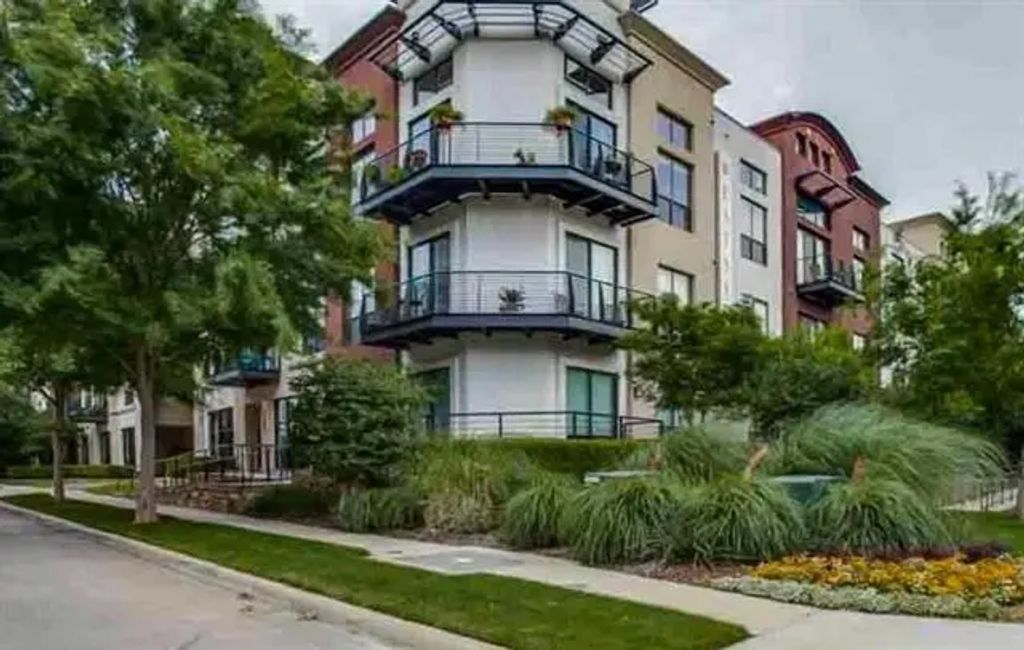 4605 Cedar Springs Road 329, Dallas