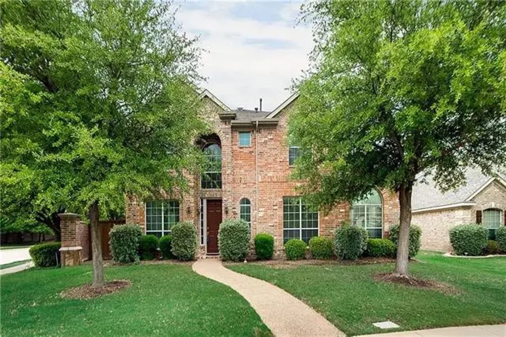 9304 Regal Oaks Drive, McKinney