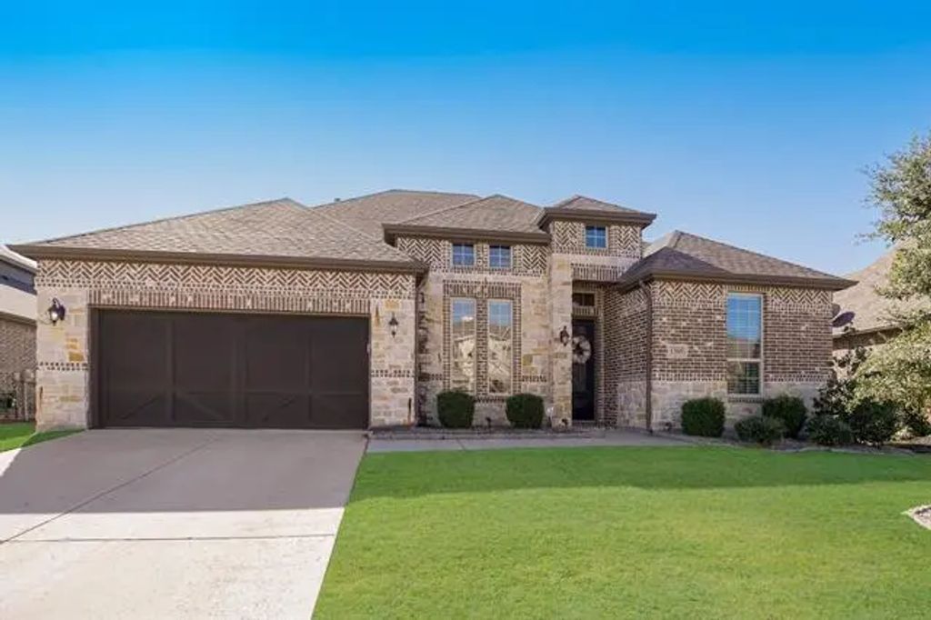 1305 Xeraco Drive, Little Elm