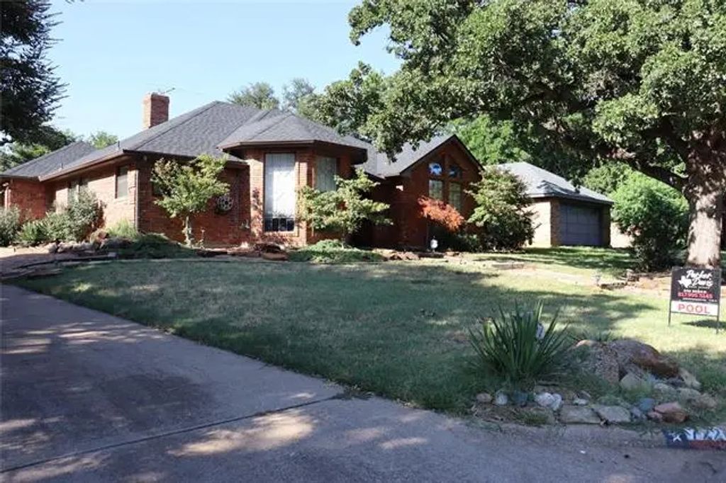 722 Highview Lane, Grapevine