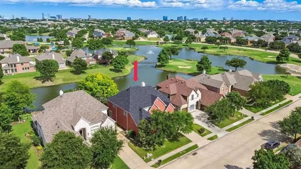 3882 W Crescent Way, Frisco