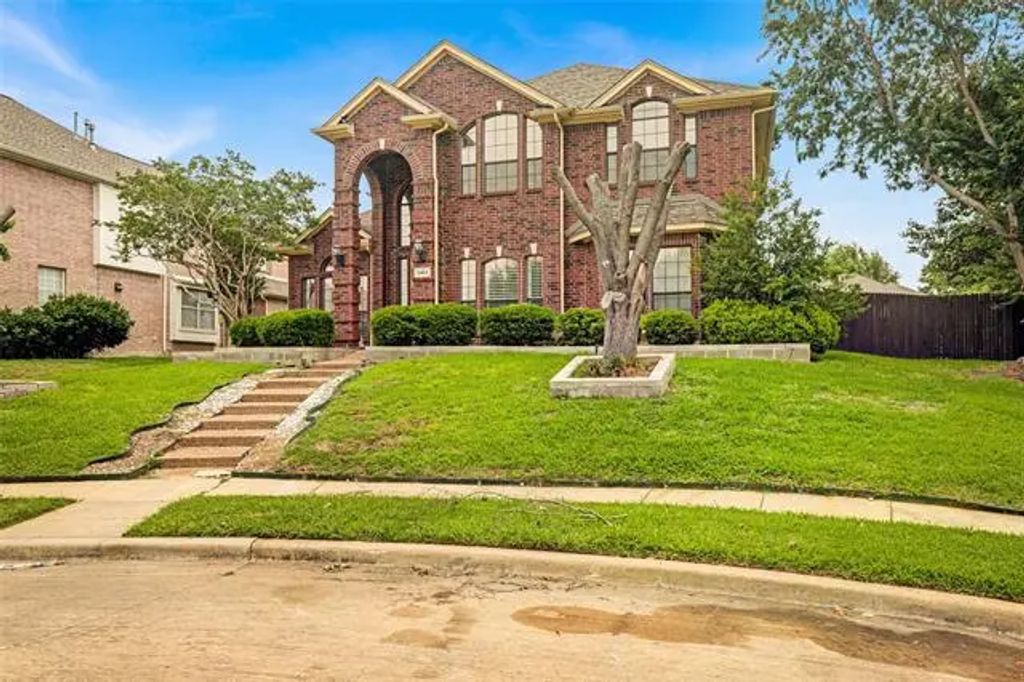 3404 High Vista Drive, Carrollton