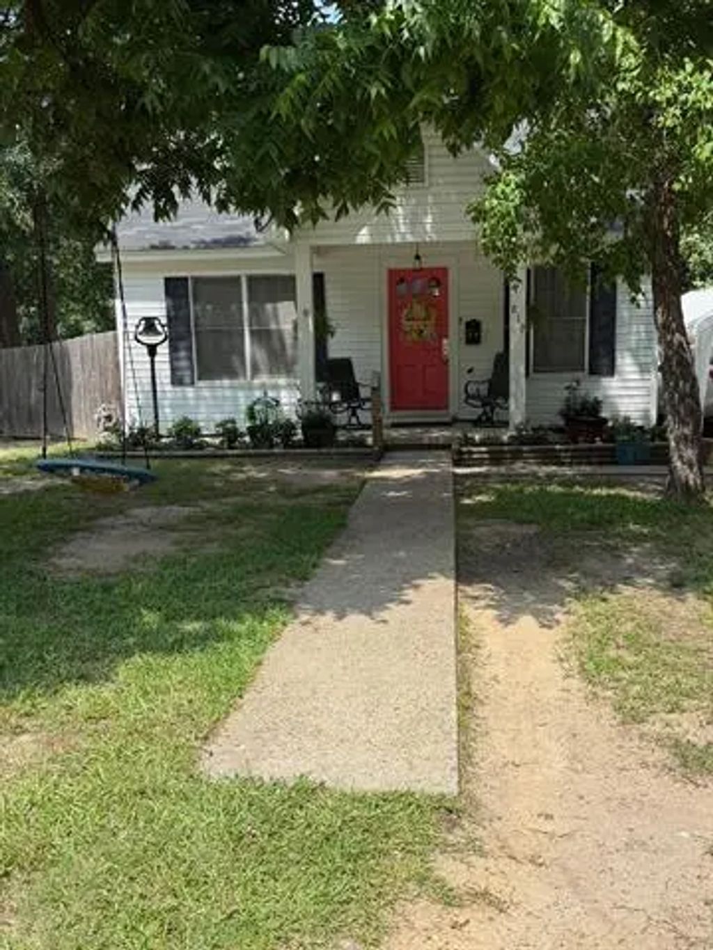 819 Tillman Drive, Minden