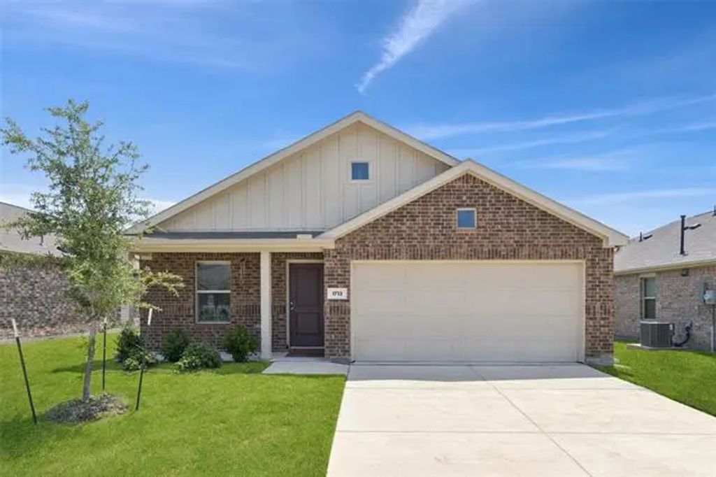 1713 Claireborne Court, Little Elm