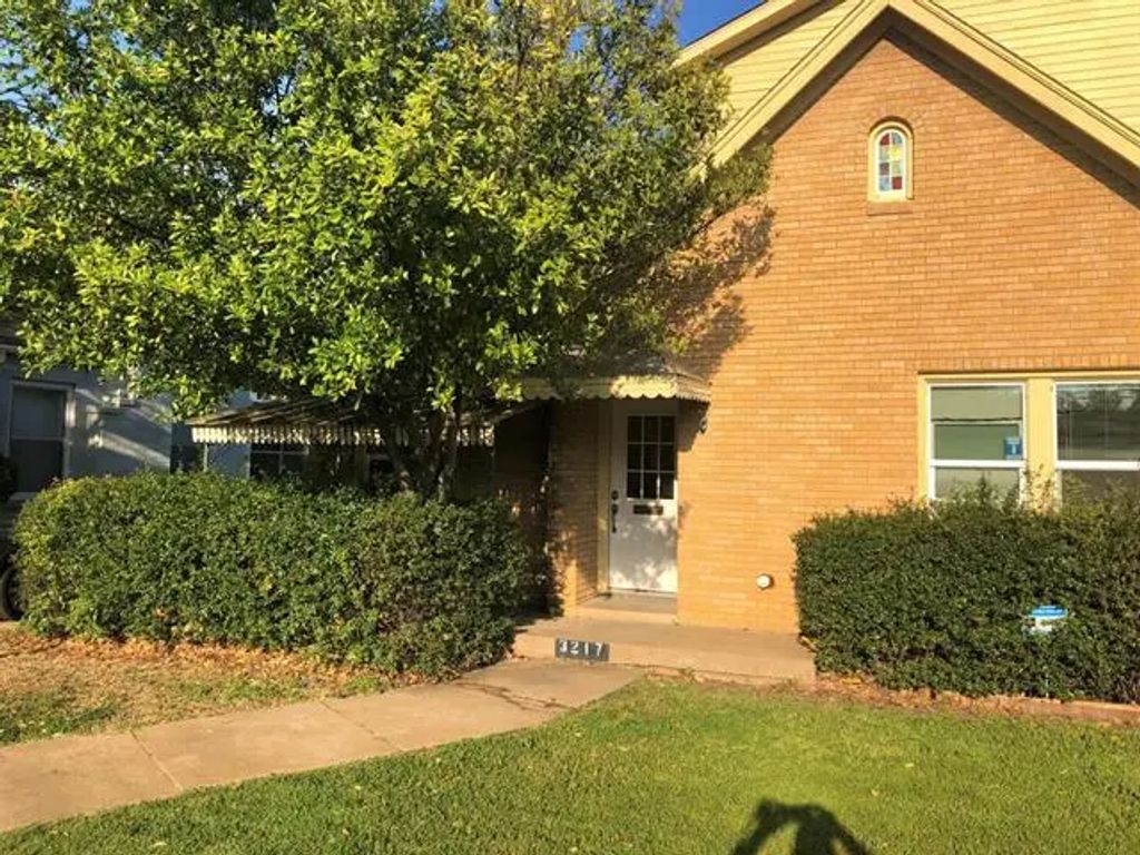 3217 Rogers Avenue, Fort Worth