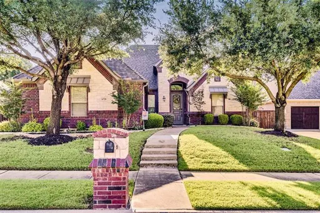 6520 Stone Creek Drive, North Richland Hills
