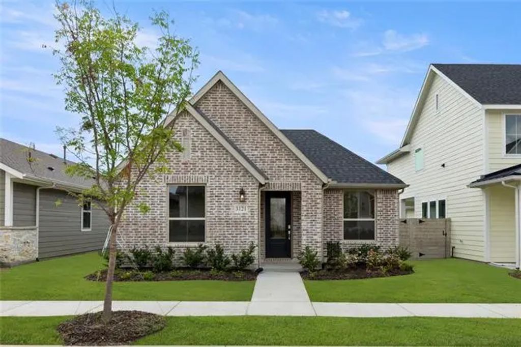 3121 Eddington, McKinney