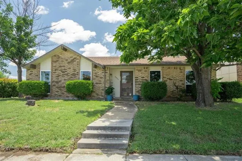 4933 N Colony Boulevard, The Colony