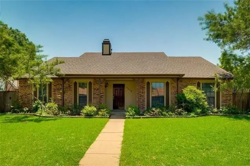 1312 Rivercrest Boulevard, Allen