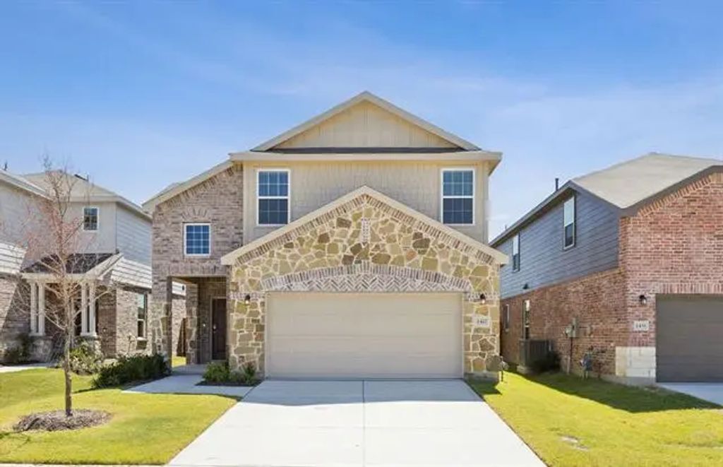 2427 Roundstone Way, Princeton