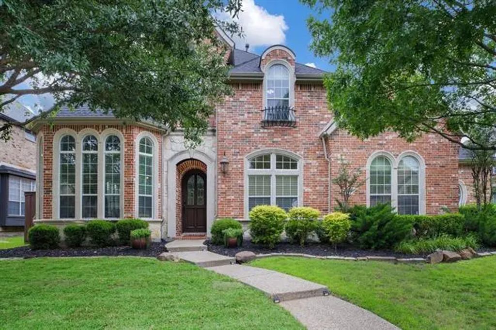 1331 Crockett Drive, Frisco