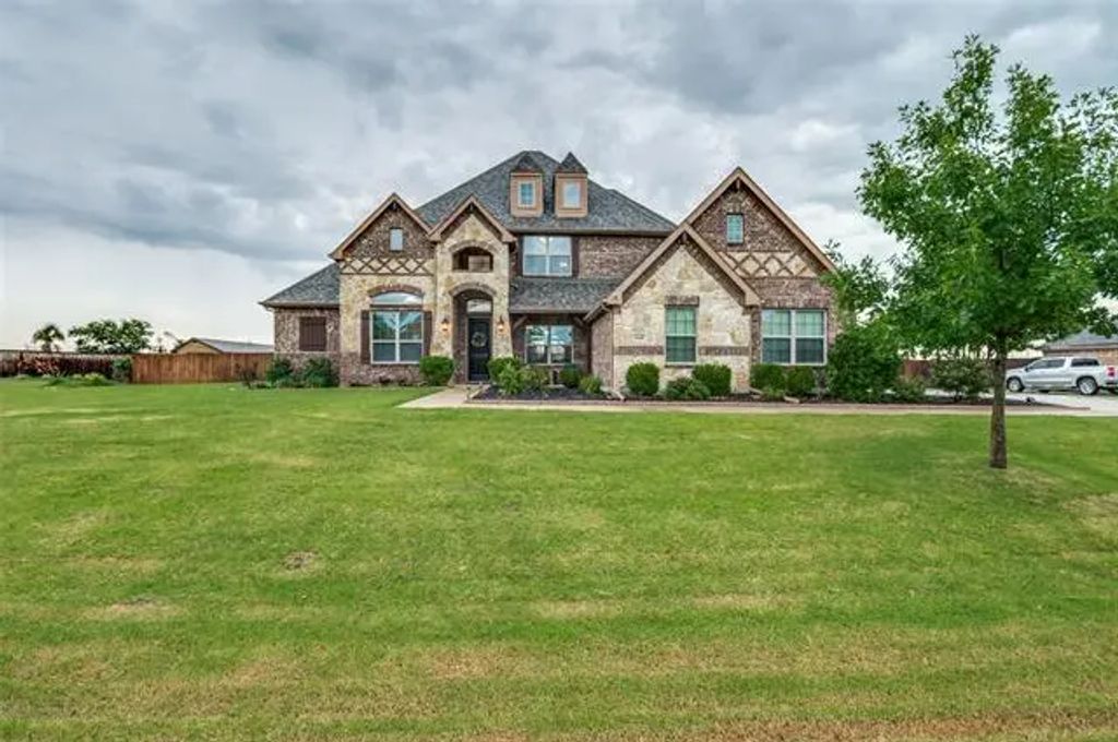 1060 Yukon Boulevard, Waxahachie