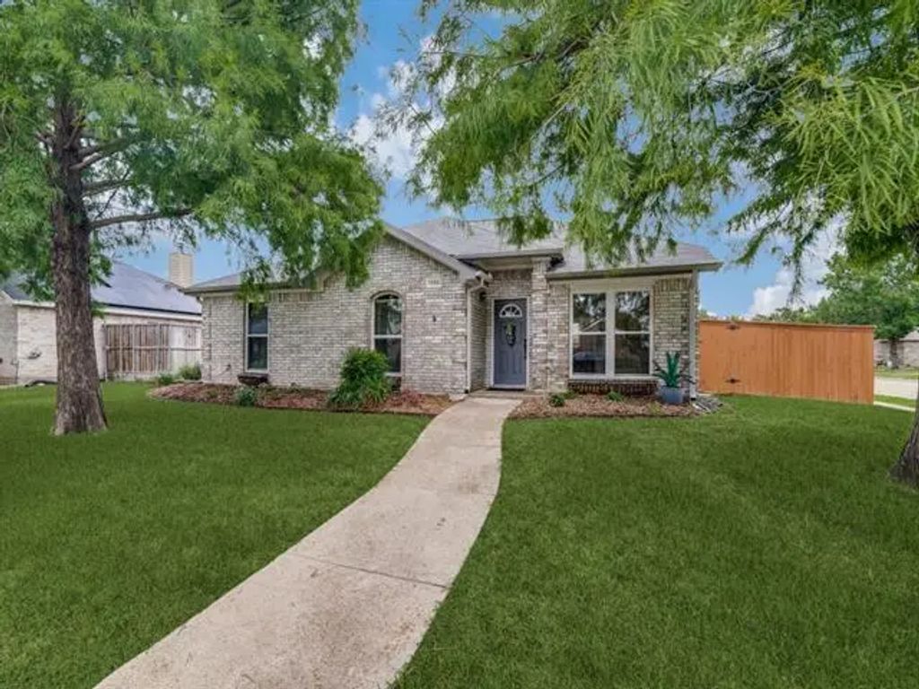 7202 Bryn Mawr Drive, Rowlett