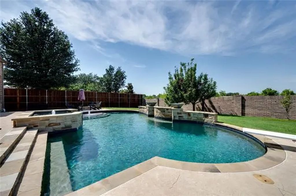 1604 Harper Lane, Carrollton