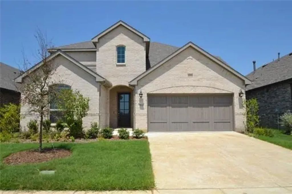 2813 Comal Drive, Little Elm