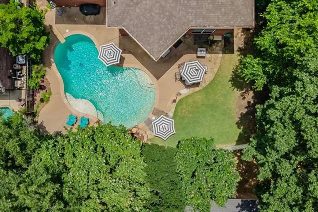 2508 Springhill Drive, Grapevine
