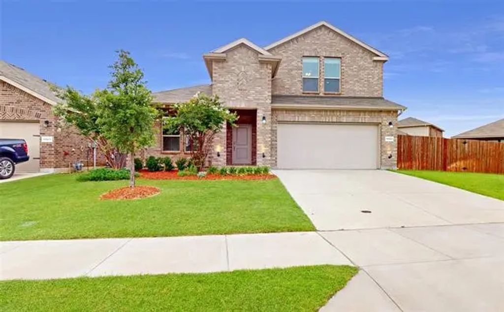 15941 Bronte Lane, Fort Worth