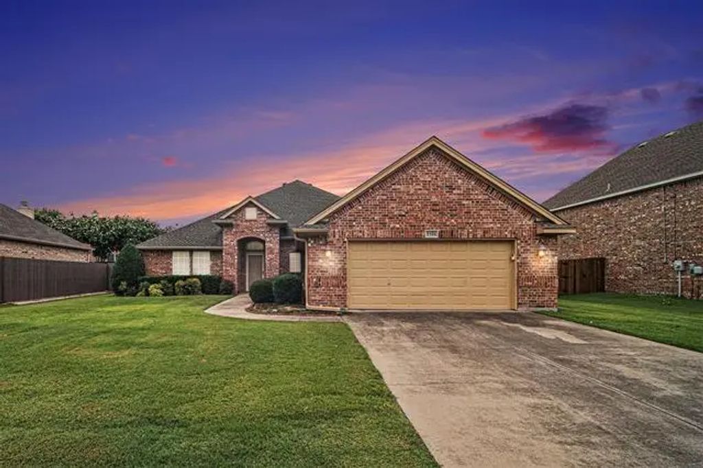 5516 La Bandera Trail, Benbrook