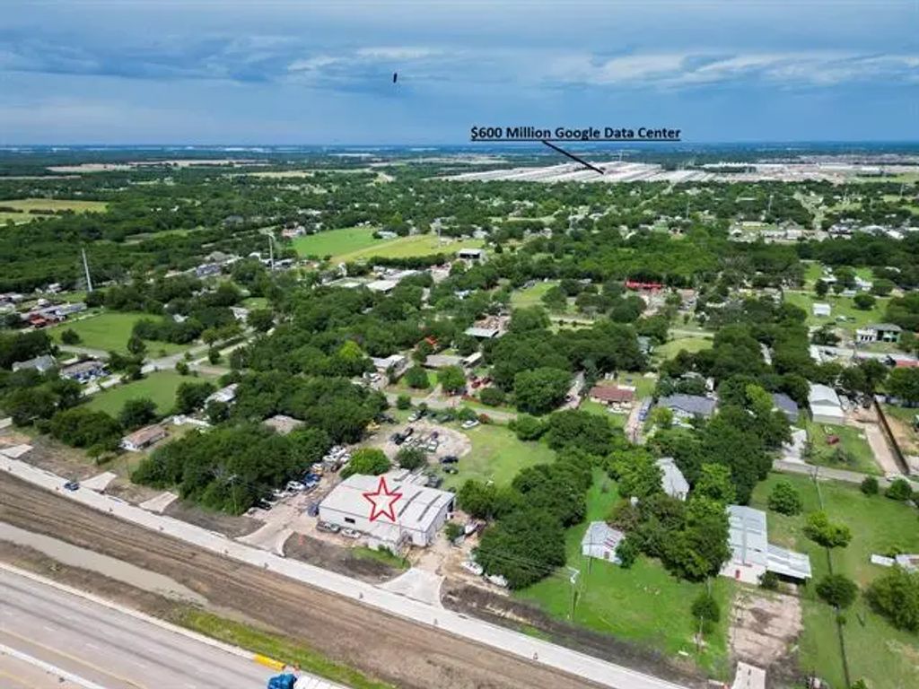 630 N I-35 Frontage Road, Red Oak