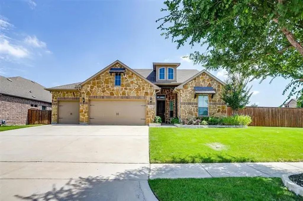 601 Mangrove Trail, Saginaw