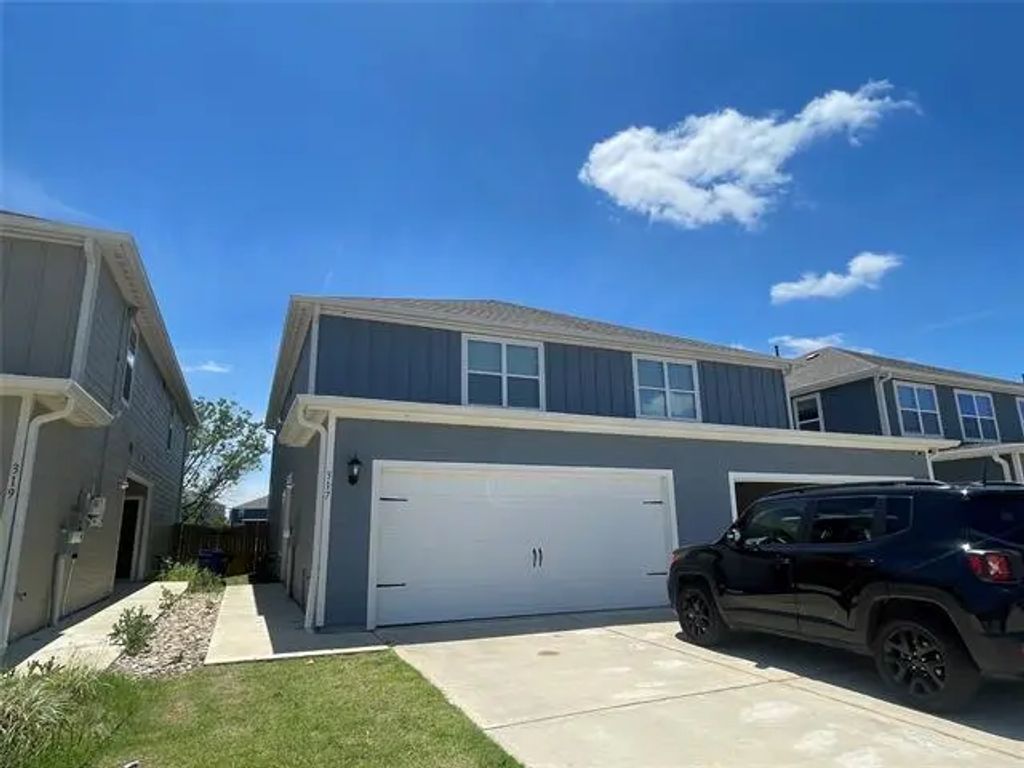 317 Marsh Lane, Princeton